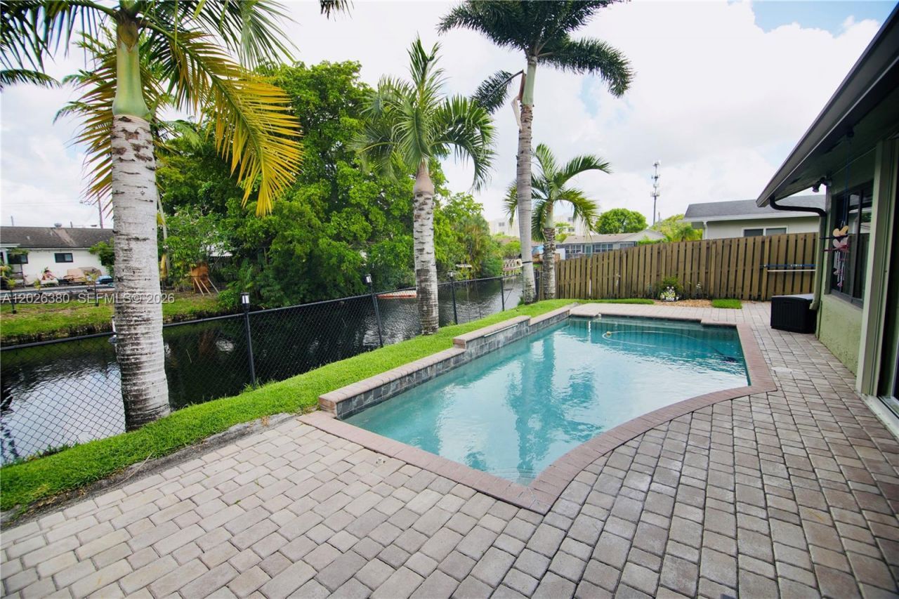 150 SW 127th Ave, Plantation, FL 33325 Photo