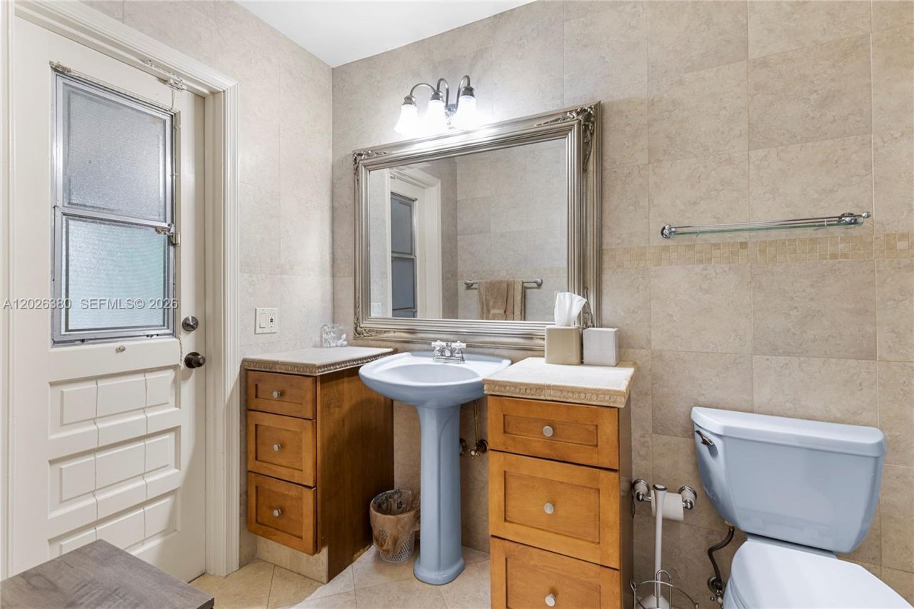 150 SW 127th Ave, Plantation, FL 33325 Photo