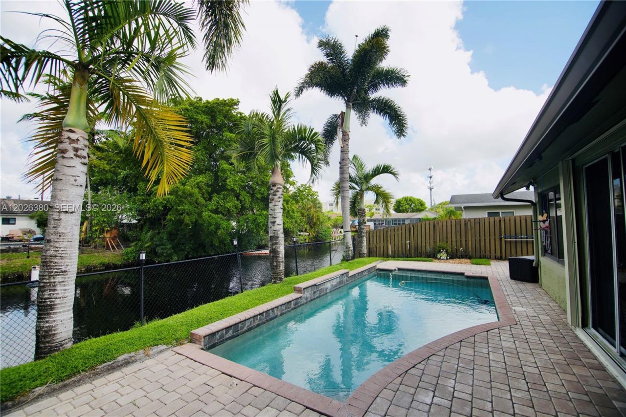 150 SW 127th Ave, Plantation, FL 33325 Photo