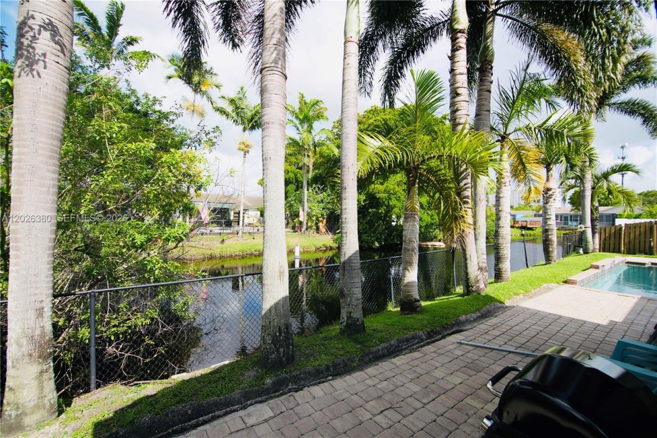 150 SW 127th Ave, Plantation, FL 33325 Photo