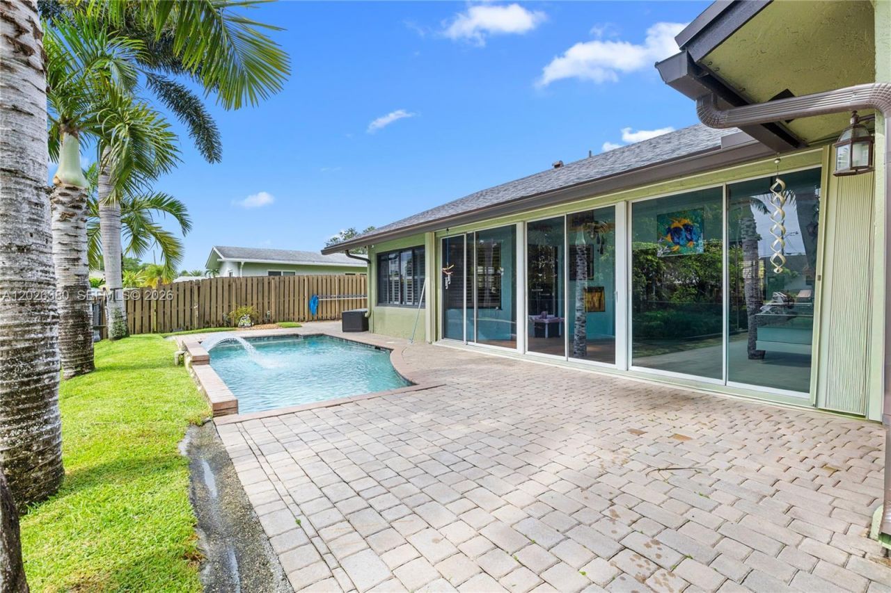 150 SW 127th Ave, Plantation, FL 33325 Photo