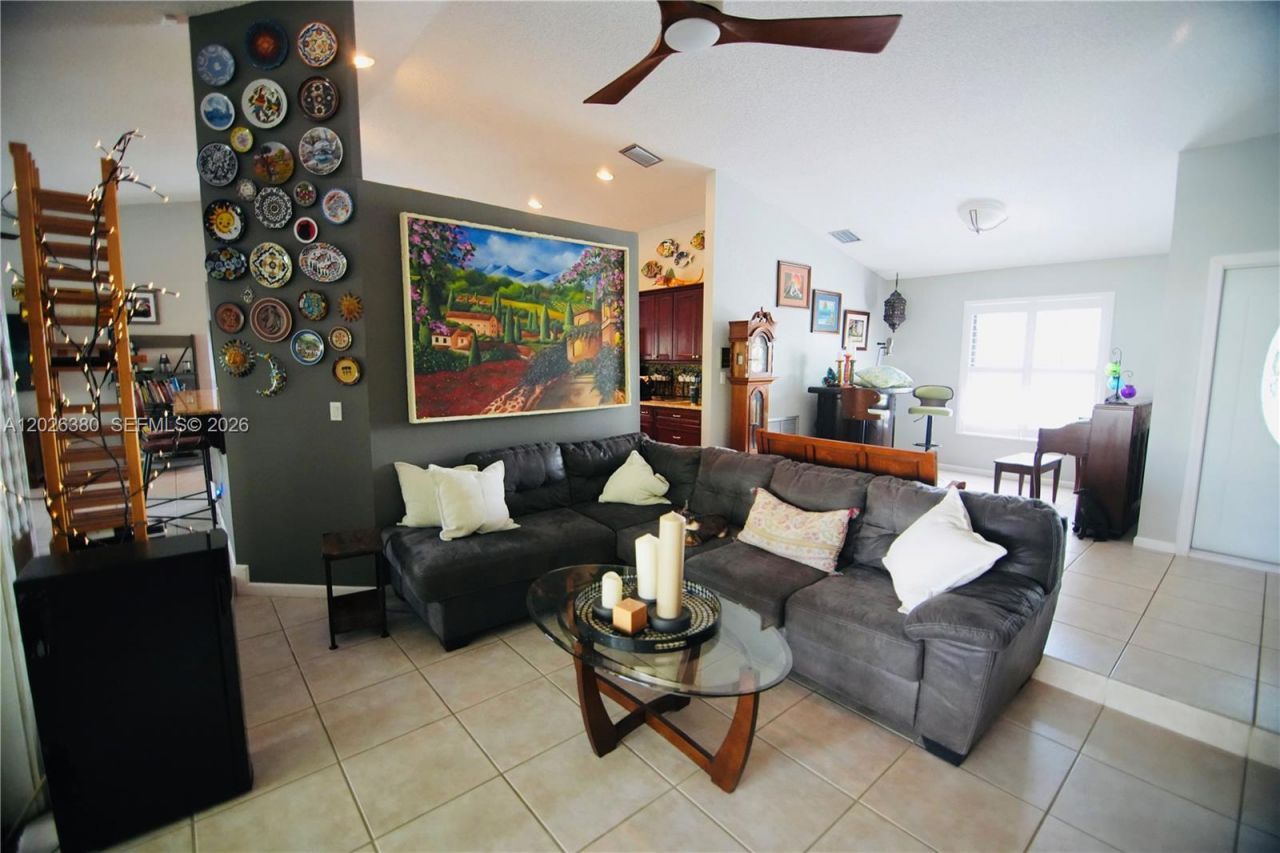 150 SW 127th Ave, Plantation, FL 33325 Photo