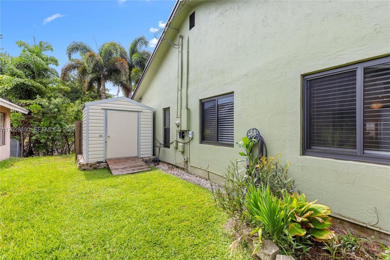 150 SW 127th Ave, Plantation, FL 33325 Photo