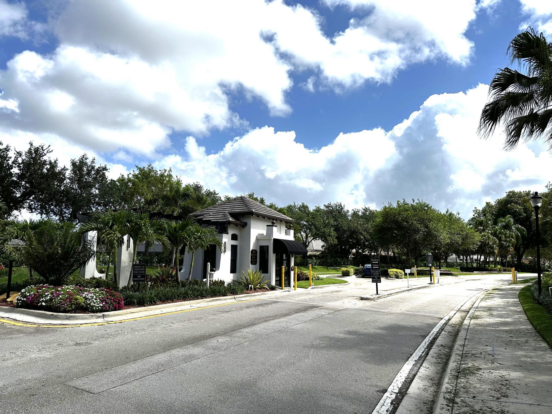 978 Greenwood Road, Weston, FL 33327 Photo