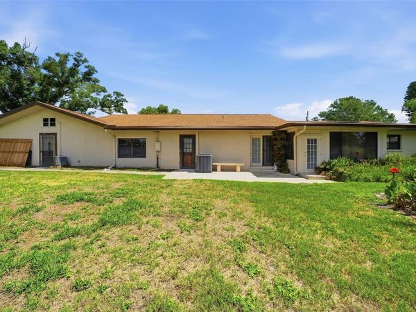 3133 BAY LANE, CLEARWATER, FL 33759
