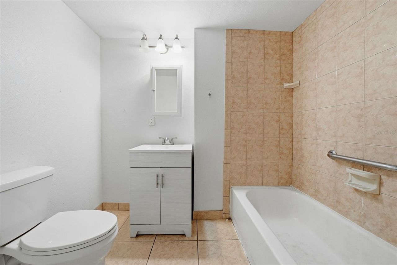 3133 Bay Lane, Clearwater, FL 33759 Photo