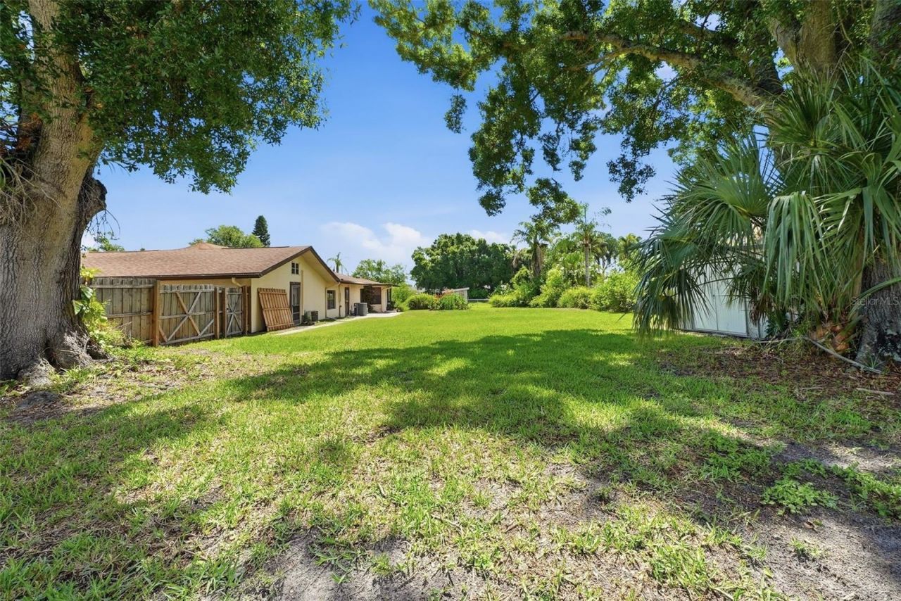 3133 Bay Lane, Clearwater, FL 33759 Photo