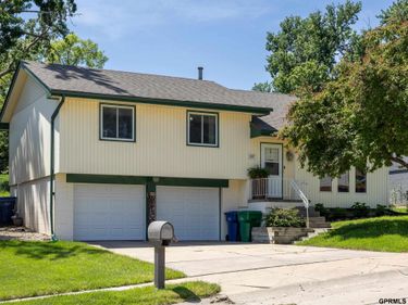 13117 Gertrude Street , Omaha, NE 68138