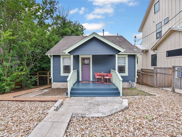 2405 E 8th ST N, Austin, TX 78702