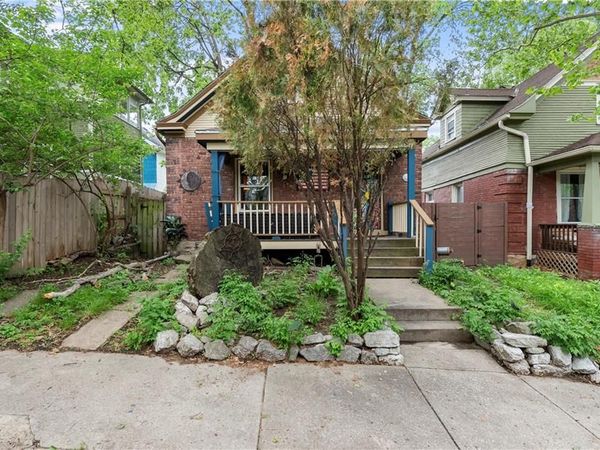 715 E 43RD Street, Kansas City, MO 64110