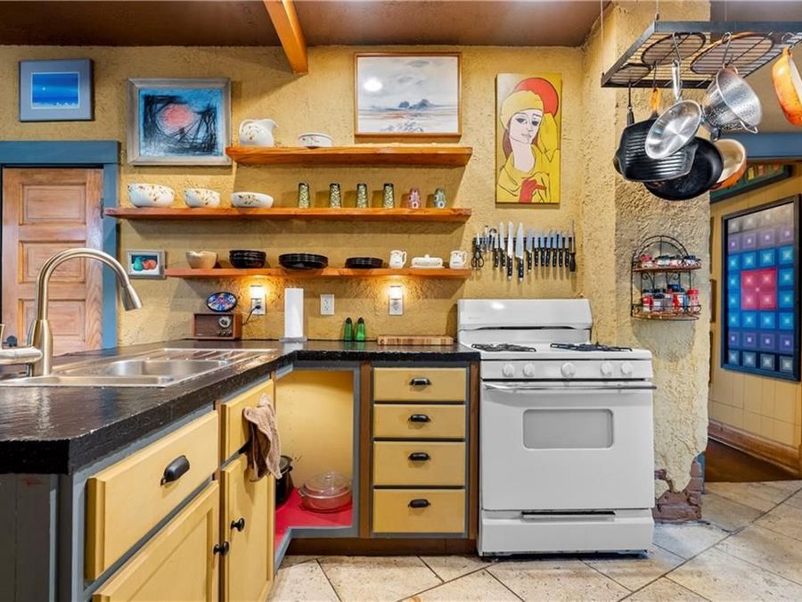 Property Image 12