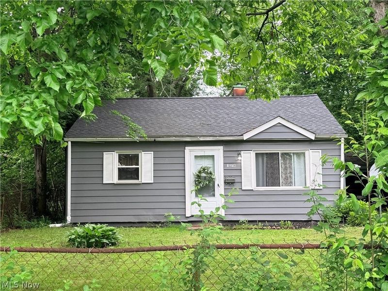 1276 Frederick Boulevard, Akron, OH 44320 Photo 2