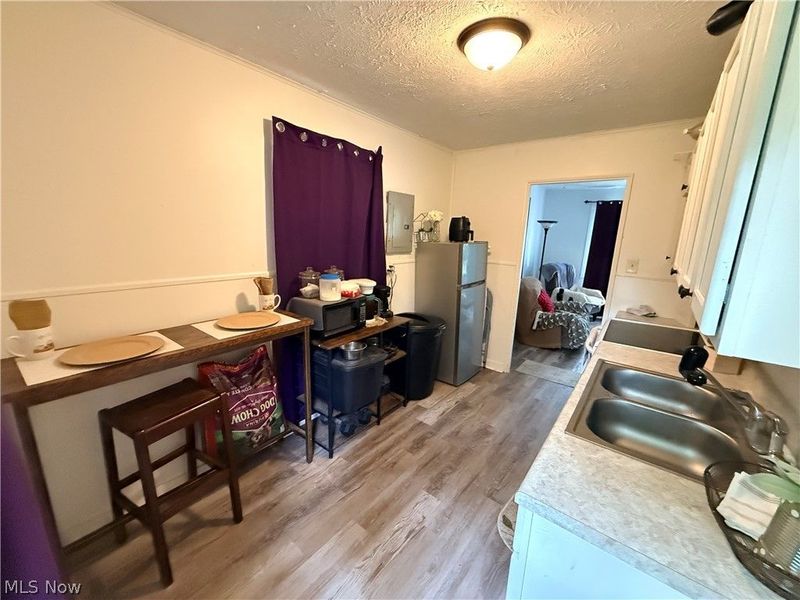 1276 Frederick Boulevard, Akron, OH 44320 Photo 9