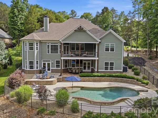 670 Arrow Point Lane , Davidson, NC 28036
