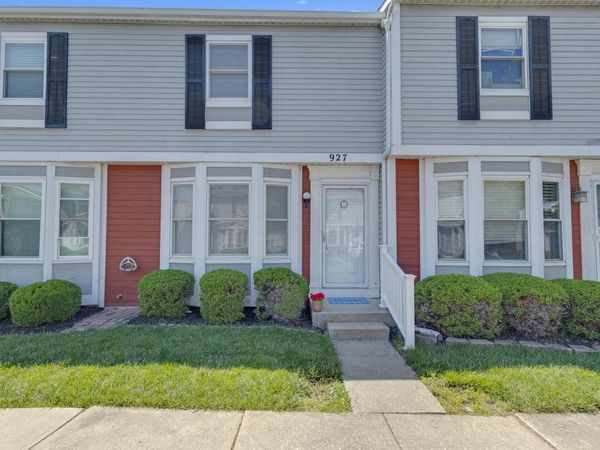 927 Annagladys Drive, Unit W3, Columbus, OH 43085