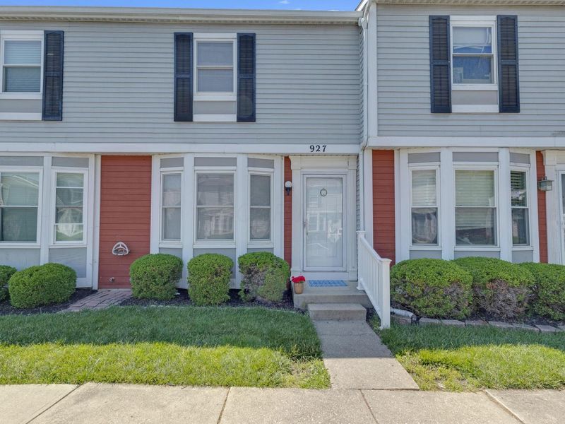 927 Annagladys Drive, Unit W3, Columbus, OH 43085 Photo 1