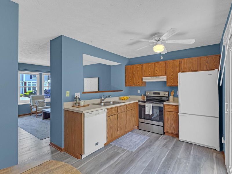 927 Annagladys Drive, Unit W3, Columbus, OH 43085 Photo 7