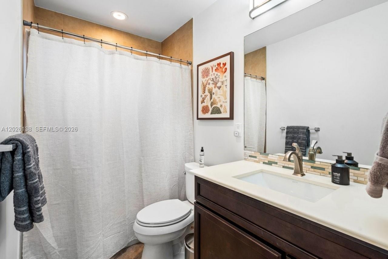 2010 NE 57th St , Fort Lauderdale, FL 33308 Photo