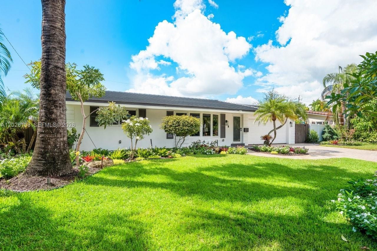 2010 NE 57th St , Fort Lauderdale, FL 33308 Photo