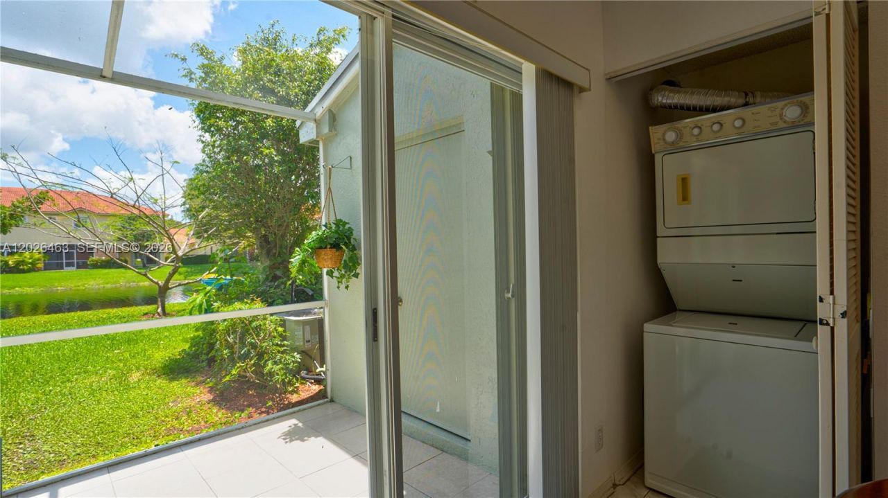 8054 Sanibel Dr , Tamarac, FL 33321 Photo