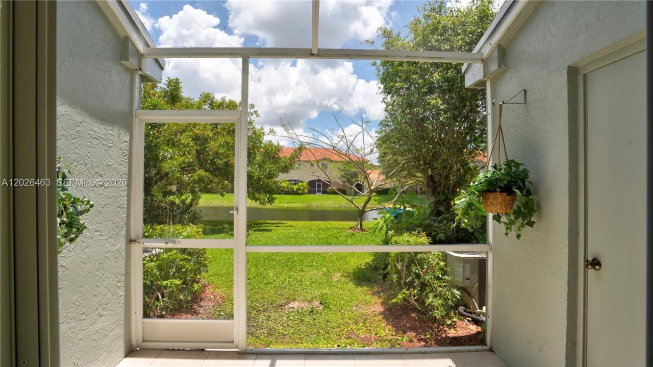 8054 Sanibel Dr , Tamarac, FL 33321 Photo