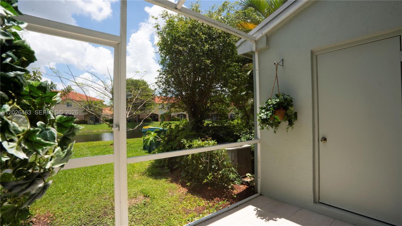 8054 Sanibel Dr , Tamarac, FL 33321 Photo