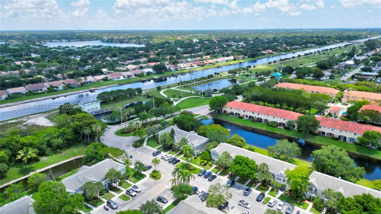 8054 Sanibel Dr , Tamarac, FL 33321 Photo