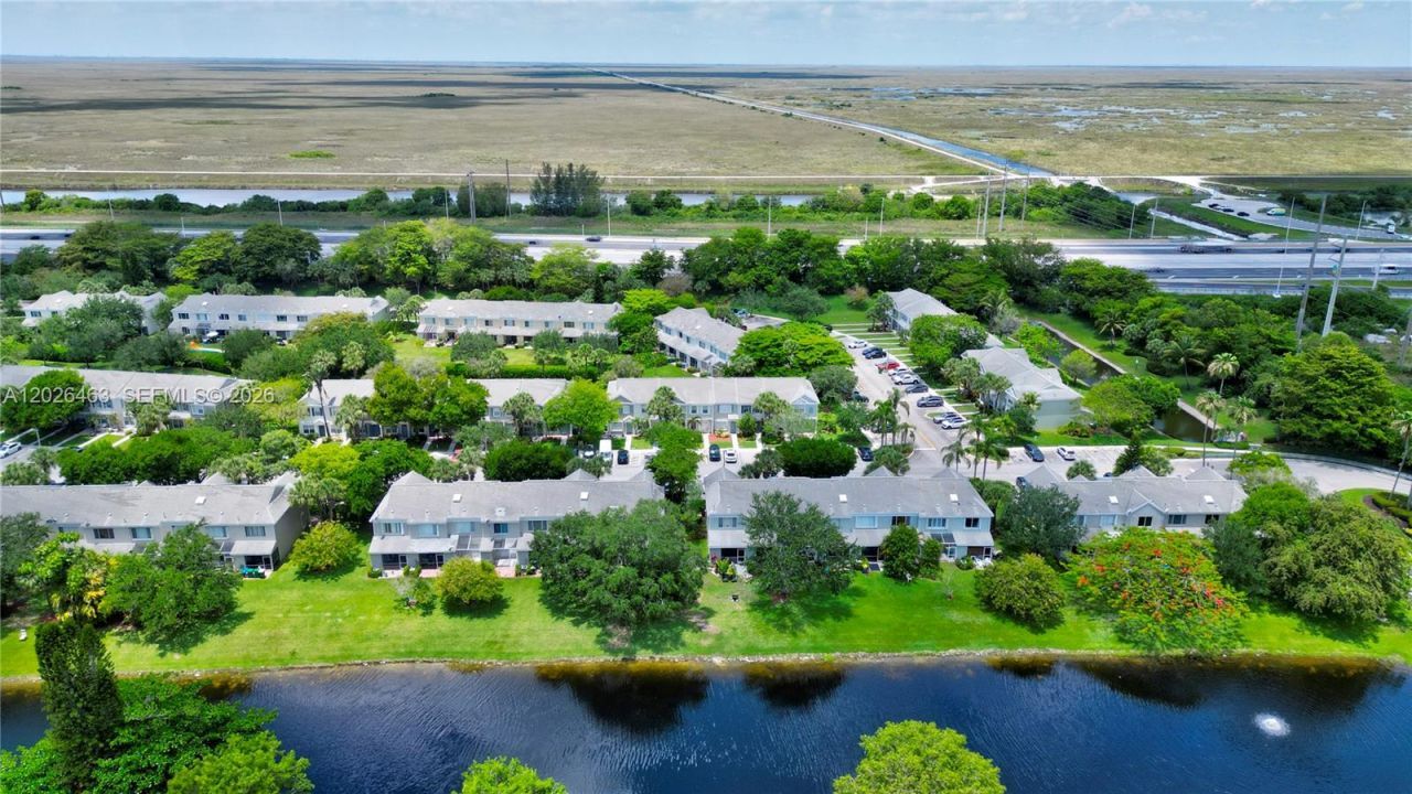 8054 Sanibel Dr , Tamarac, FL 33321 Photo