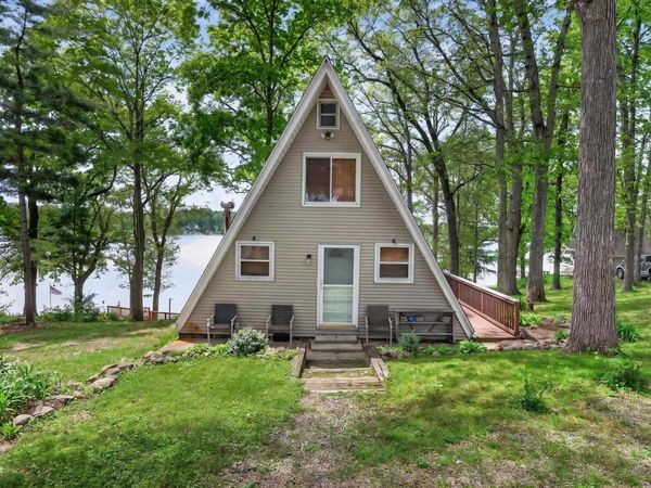 1170 Eastgate Drive, Kendallville, IN 46755