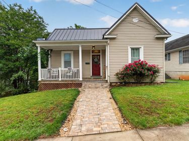 1810 Locust Street, Lynchburg, VA 24504