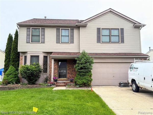 7442 Spy Glass Lane, Ypsilanti, MI 48197