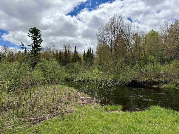 000 GARVIN PLACE, Brantwood, WI 54564