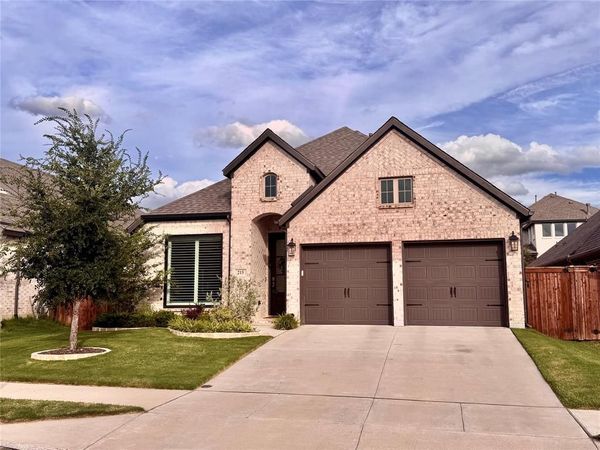 215 Buffalo Boulevard, Rhome, TX 76078