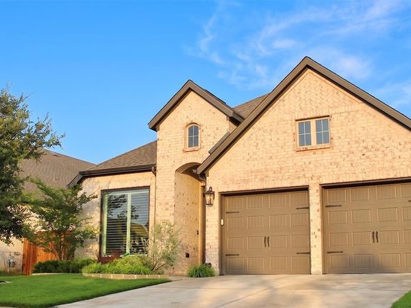 215 Buffalo Boulevard, Rhome, TX 76078