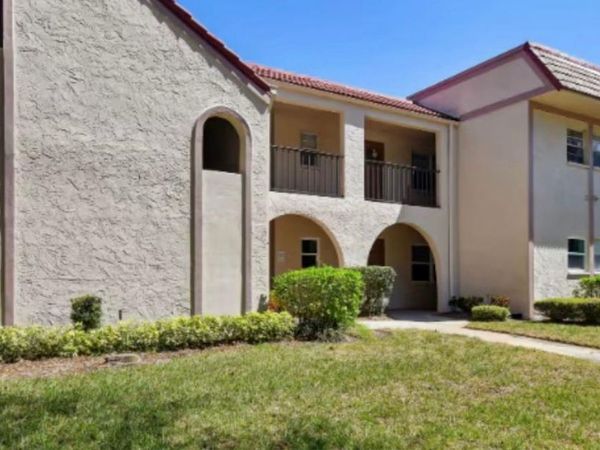 9700 STARKEY ROAD , Unit 322, SEMINOLE, FL 33777