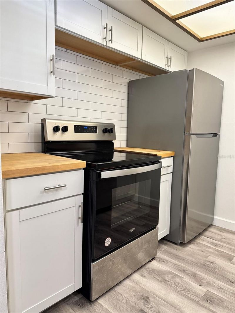 9700 Starkey Road, Unit 322, Seminole, FL 33777 Photo