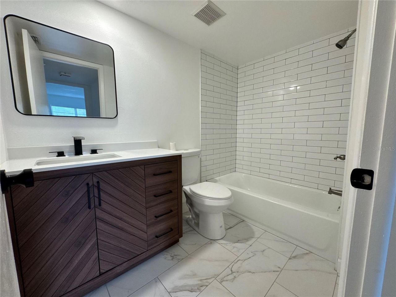 9700 Starkey Road, Unit 322, Seminole, FL 33777 Photo