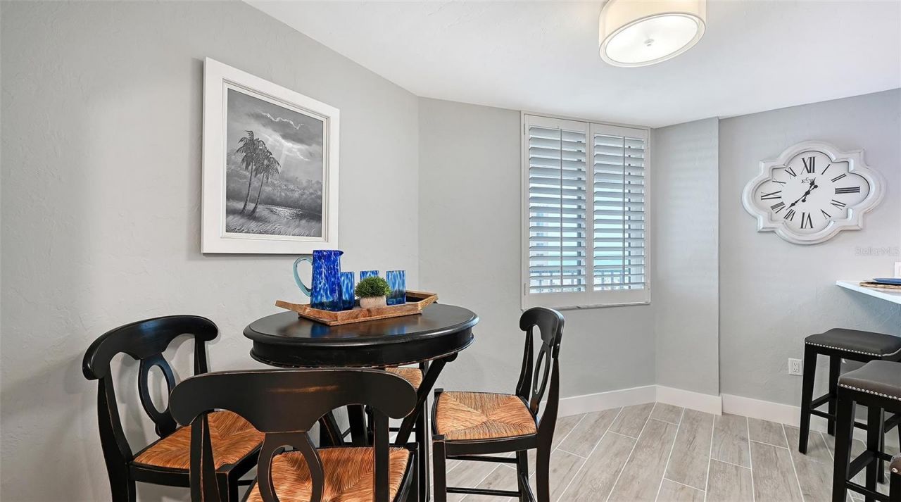 5880 Midnight Pass Road, Unit 907, Sarasota, FL 34242 Photo
