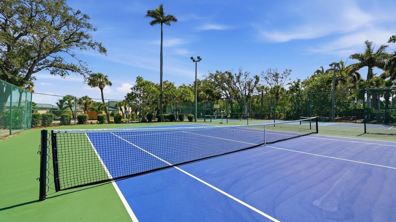 5880 Midnight Pass Road, Unit 907, Sarasota, FL 34242 Photo