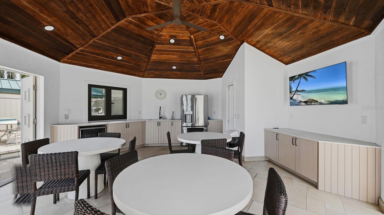 5880 Midnight Pass Road, Unit 907, Sarasota, FL 34242 Photo
