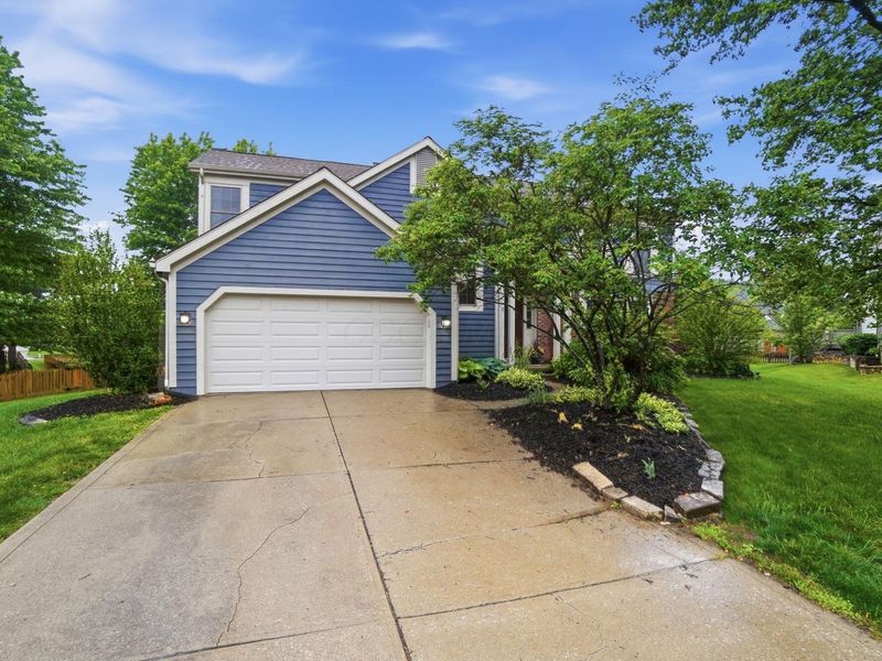 705 Whithorn Court, Westerville, OH 43081 Photo 2