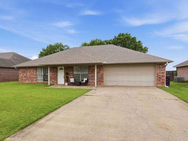 44 Blair Drive , Vilonia, AR 72173