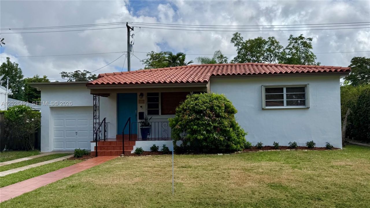6047 SW 14th St, West Miami, FL 33144 Photo