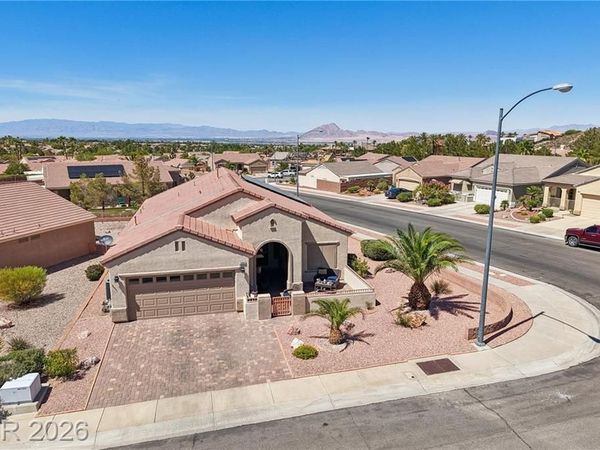 586 Cypress Gardens Place, Henderson, NV 89012
