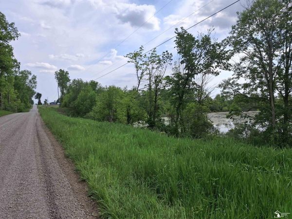 15000 W Beecher Road, Hudson, MI 49247