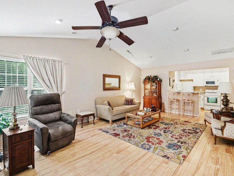 5382 Ruth Amy Avenue, Westerville, OH 43081 Photo 5