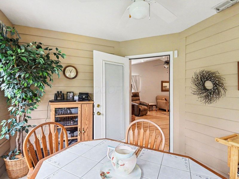 5382 Ruth Amy Avenue, Westerville, OH 43081 Photo 8