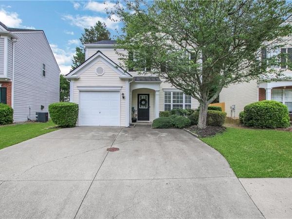1084 Dunedin Trail , Woodstock, GA 30188