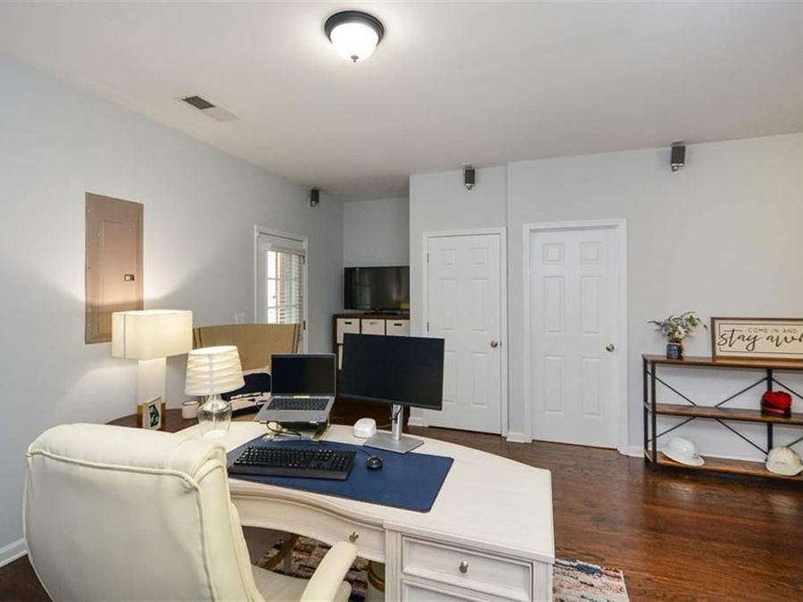 Property Image 10