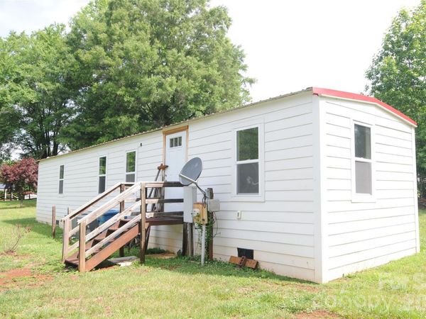 4227 KENT Street , Maiden, NC 28650